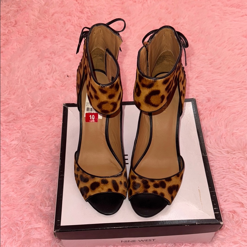 Nine West Brown and Black Heels with Open Toe Design and Thin Ankle Straps